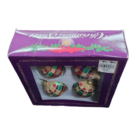 Vintage Christmas Street Hand Decorated Glass Ornaments - Picture 2 of 7